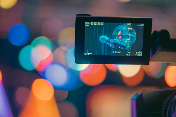 Mastering the 3-Second Hook: How Expert Synopsis Translation Turns Short Drama Viewers into Fans