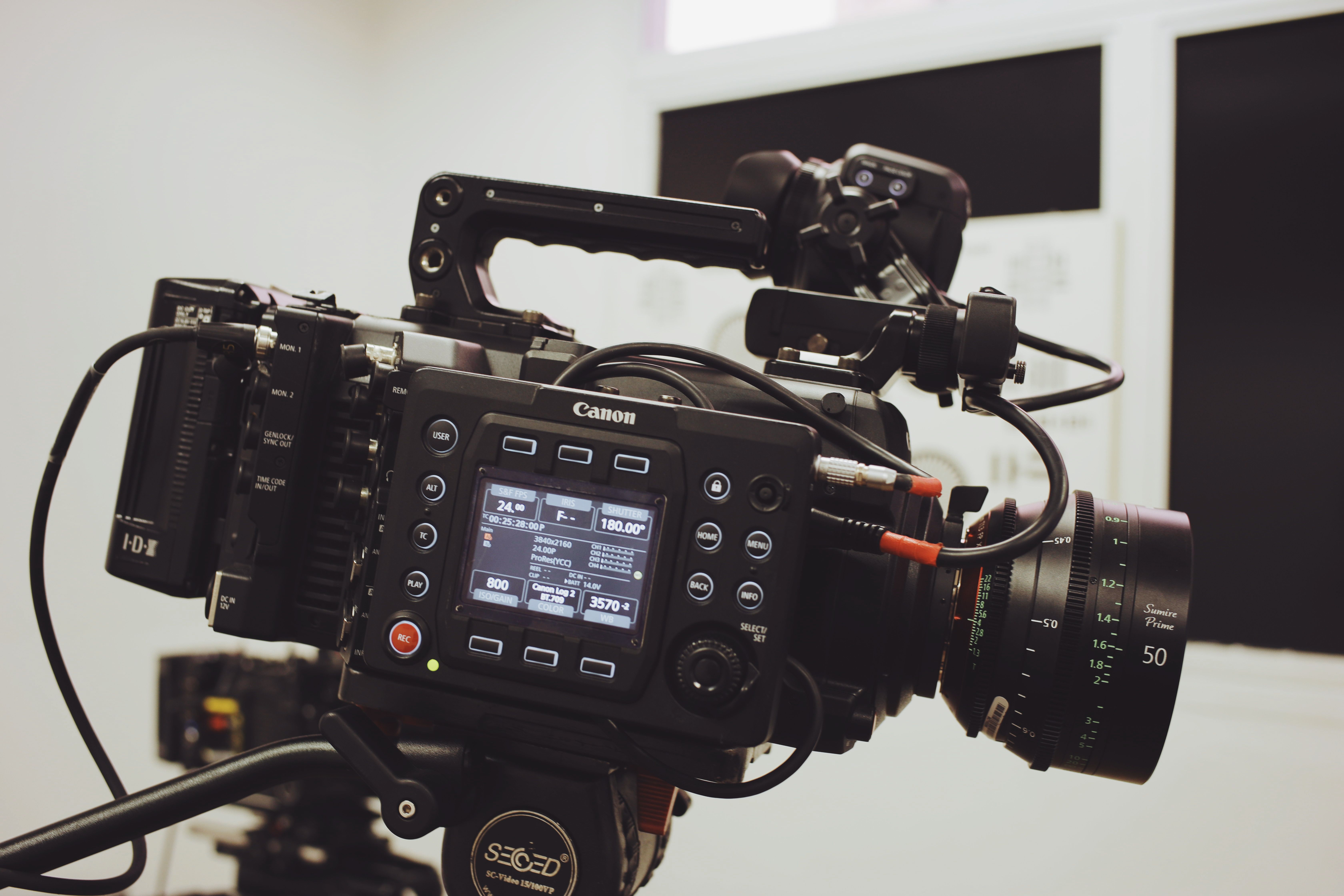 Cleaning Up the Mess: Practical Ways to Transcribe Noisy Short Dramas Without Losing the Plot