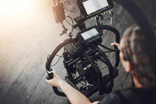 Rebuilding Dialogue That Travels: The Craft of Film Script Translation